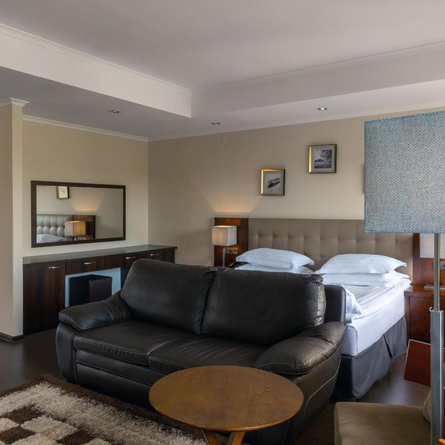 Park House 호텔 Barmashino 외부 사진